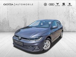 Grau Gebraucht 2023 VW Polo Style Limousine | 21.950 € (Etwas zu teuer)