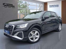Mythosschwarz metallic Gebraucht 2024 Audi Q2 S-Line SUV | 23.850 € (Guter Preis)