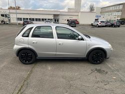 Silber Gebraucht 2005 Opel Corsa Kleinwagen | 2.190 € (Etwas zu teuer)
