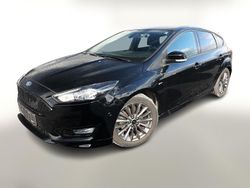 Metallic Gebraucht 2018 Ford Focus ST-Line | 14.920 € (Etwas zu teuer)