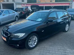Schwarz Gebraucht 2010 BMW 318 Comfort Edition Kombi | 8.900 € (Teuer)