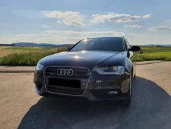 Blau Gebraucht 2012 Audi A4 Attraction Kombi | 9.800 € (Fairer Preis)