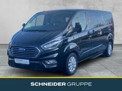 Schwarz Gebraucht 2019 Ford Tourneo Custom Titanium X Van / Kleinbus | 34.490 € (Fairer Preis)