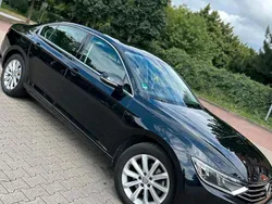 Schwarz Gebraucht 2019 VW Passat Comfortline Limousine | 20.000 € (Guter Preis)