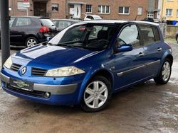 Blau Gebraucht 2003 Renault Mégane II Dynamique Limousine | 1.990 € (Fairer Preis)