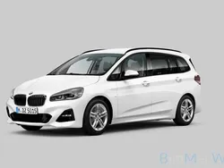 Weiß Gebraucht 2022 BMW 220 Gran Tourer M Sport Van / Kleinbus | 29.990 € (Guter Preis)
