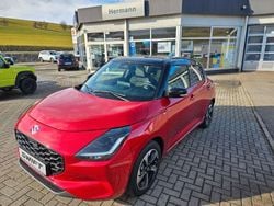 Burning red pearl metallic Neu 2025 Suzuki Swift Comfort+ Kleinwagen | 21.810 €