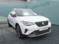 Weiß Gebraucht 2024 Seat Arona FR SUV | 21.940 € (Fairer Preis)