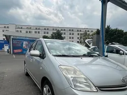 Silber Gebraucht 2005 Toyota Prius Kleinwagen | 4.300 €
