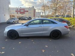 Silber Gebraucht 2010 Mercedes E250 Coupé | 7.000 € (Guter Preis)