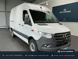 Weiß (arktikweiss) Gebraucht 2024 Mercedes Sprinter Van | 33.903 € (Superpreis)