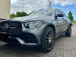 Grau Gebraucht 2022 Mercedes GLC200 SUV | 53.700 €