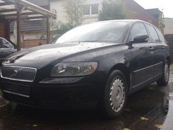 Schwarz Gebraucht 2004 Volvo V50 Kinetic Kombi | 790 € (Fairer Preis)