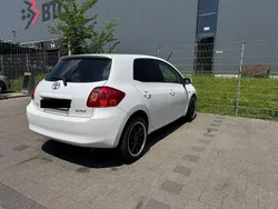 Weiß Gebraucht 2008 Toyota Auris Sol Limousine | 3.500 € (Fairer Preis)