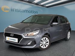 Grau Gebraucht 2019 Hyundai i30 Select Limousine | 11.899 € (Fairer Preis)