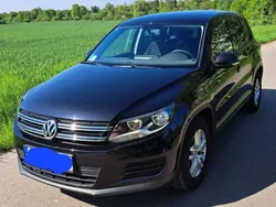 Schwarz Gebraucht 2014 VW Tiguan Trendline SUV | 10.333 € (Fairer Preis)