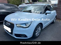 Gletscherweiss metallic Gebraucht 2013 Audi A1 Attraction Kleinwagen | 8.000 € (Guter Preis)