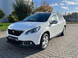 Weiß Gebraucht 2017 Peugeot 2008 Style SUV | 6.990 € (Guter Preis)