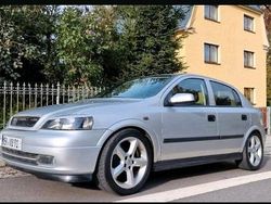Silber Gebraucht 2001 Opel Astra Limousine | 900 € (Guter Preis)