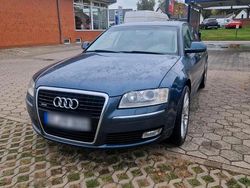Blau Gebraucht 2008 Audi A8 Limousine | 8.999 € (Fairer Preis)