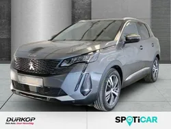 Grau Gebraucht 2021 Peugeot 3008 SUV | 22.980 € (Guter Preis)