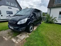 Schwarz Gebraucht 2017 Ford Tourneo Custom Van / Kleinbus | 28.800 € (Teuer)