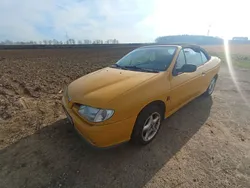 Gelb Gebraucht 1996 Renault Mégane Cabrio | 1.777 €