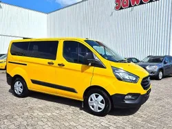 Gelb Gebraucht 2018 Ford Tourneo Custom Van / Kleinbus | 13.950 € (Etwas zu teuer)