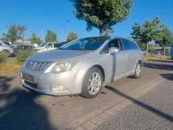 Grau Gebraucht 2009 Toyota Avensis Kombi | 2.900 € (Guter Preis)