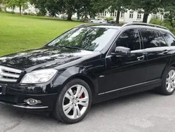 Schwarz Gebraucht 2009 Mercedes C250 Avantgarde Kombi | 9.925 € (Etwas zu teuer)