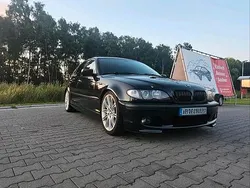 Schwarz Gebraucht 2004 BMW 320 Limousine | 4.549 € (Etwas zu teuer)
