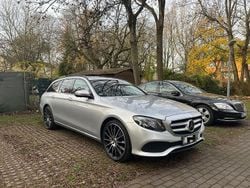 Silber Gebraucht 2017 Mercedes E350 Limousine | 19.400 € (Superpreis)