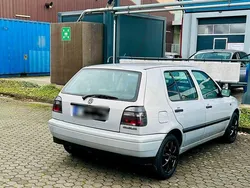 Silber Gebraucht 1991 VW Golf III Limousine | 2.800 €
