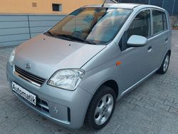 Silber Gebraucht 2004 Daihatsu Cuore Plus Kleinwagen | 2.400 € (Fairer Preis)