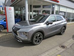 Platinumgrau (m) Gebraucht 2022 Mitsubishi Eclipse Cross Plus SUV | 24.490 € (Fairer Preis)