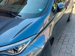 Grau Gebraucht 2020 Renault Zoe Kleinwagen | 13.011 € (Fairer Preis)