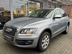 Quarzgrau metallic (metallic) Gebraucht 2010 Audi Q5 Design SUV | 7.900 € (Guter Preis)