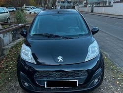 Schwarz Gebraucht 2012 Peugeot 107 Urban Move Kleinwagen | 5.500 € (Teuer)
