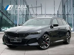 M carbonschwarz Gebraucht 2024 BMW i5 Sport Line Limousine | 92.390 €