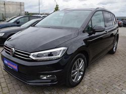 Schwarz Gebraucht 2017 VW Touran Active Van / Kleinbus | 21.980 € (Fairer Preis)