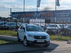 Weiß Gebraucht 2015 Dacia Sandero Prestige Kleinwagen | 6.999 € (Fairer Preis)