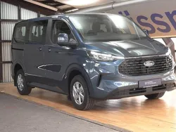 Blau Neu 2025 Ford Tourneo Custom Trend Limousine | 43.775 € (Teuer)
