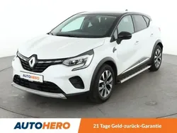 Weiß Gebraucht 2020 Renault Captur Experience SUV | 14.990 € (Fairer Preis)