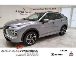 Grau Gebraucht 2022 Mitsubishi Eclipse Cross Top SUV | 23.900 € (Guter Preis)