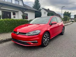 Rot Gebraucht 2017 VW Golf VII Highline Limousine | 12.900 € (Guter Preis)
