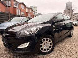 Schwarz Gebraucht 2014 Hyundai i30 Premium Kombi | 5.750 € (Guter Preis)