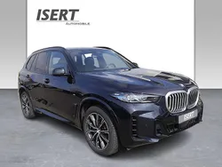 Carbonschwarz (metallic) Gebraucht 2023 BMW X5 Sport Line SUV | 69.770 € (Fairer Preis)