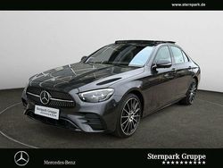Grau Gebraucht 2023 Mercedes E450 AMG Limousine | 59.950 €