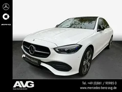 Unilack polarweiß Gebraucht 2022 Mercedes C300e Avantgarde Limousine | 33.890 € (Teuer)