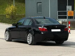 Schwarz Gebraucht 2005 BMW 525 M Sport Limousine | 13.499 €